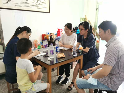 家校共育新探索 金山小學(xué)校長(zhǎng)兩日走訪(fǎng)11%新生家庭，啟動(dòng)家庭教育咨詢(xún)服務(wù)